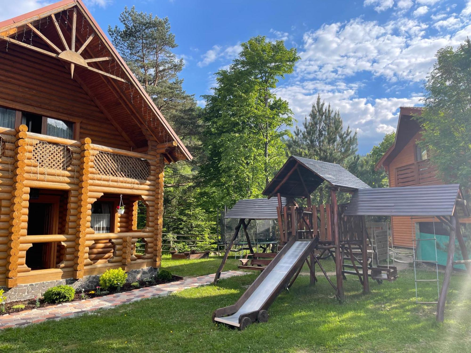 Котедж "Villa Затишна" ميكوليتشن المظهر الخارجي الصورة